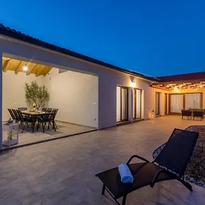  Villa Mamma Mia